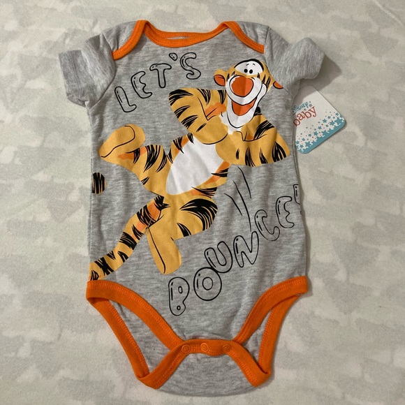 💛Winnie the Pooh tigger onesie - Picture 10 of 11